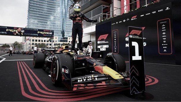 La fiabilidad marcará el duelo entre los pilotos de Red
Bull, según Horner