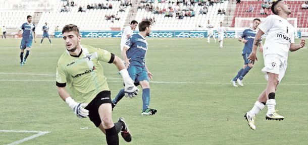 Sergio Sanz, primer refuerzo del Real Zaragoza B