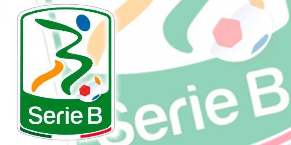 Serie B - Continua la corsa del Parma: battuto 1-0 un Bari combattivo ma sfortunato
