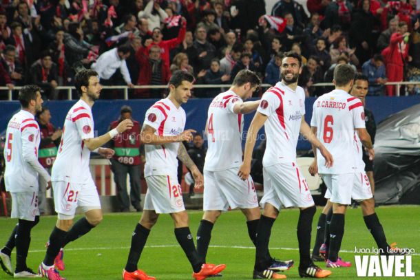 Fotos e imágenes del Sevilla 1-0 Borussia Mönchengladbach, ida de dieciseisavos de Europa League