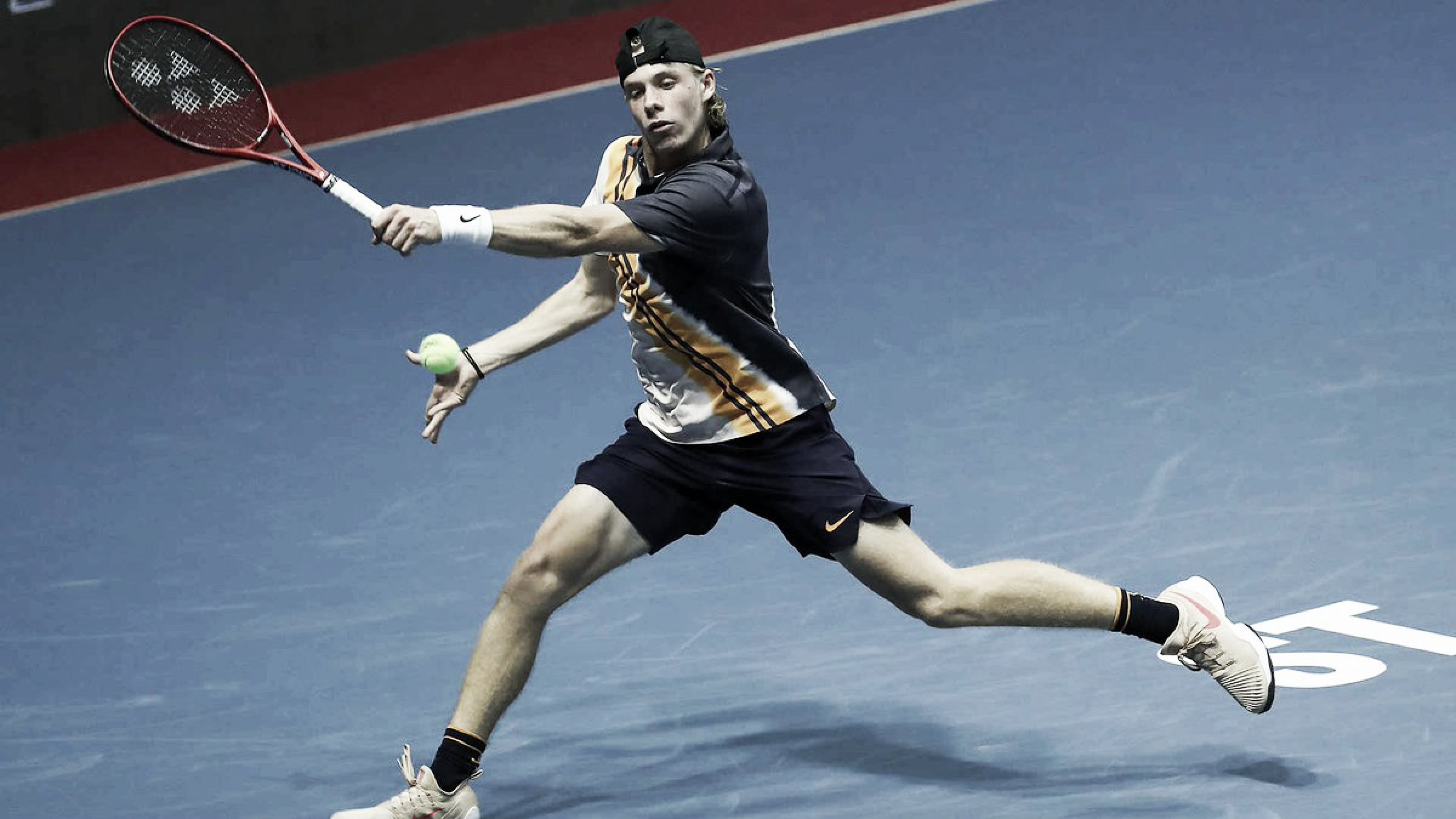 Shapovalov supera Berrettini e segue às quartas em São Petersburgo Shapovalov supera Berrettini e segue às quartas em São Petersburgo