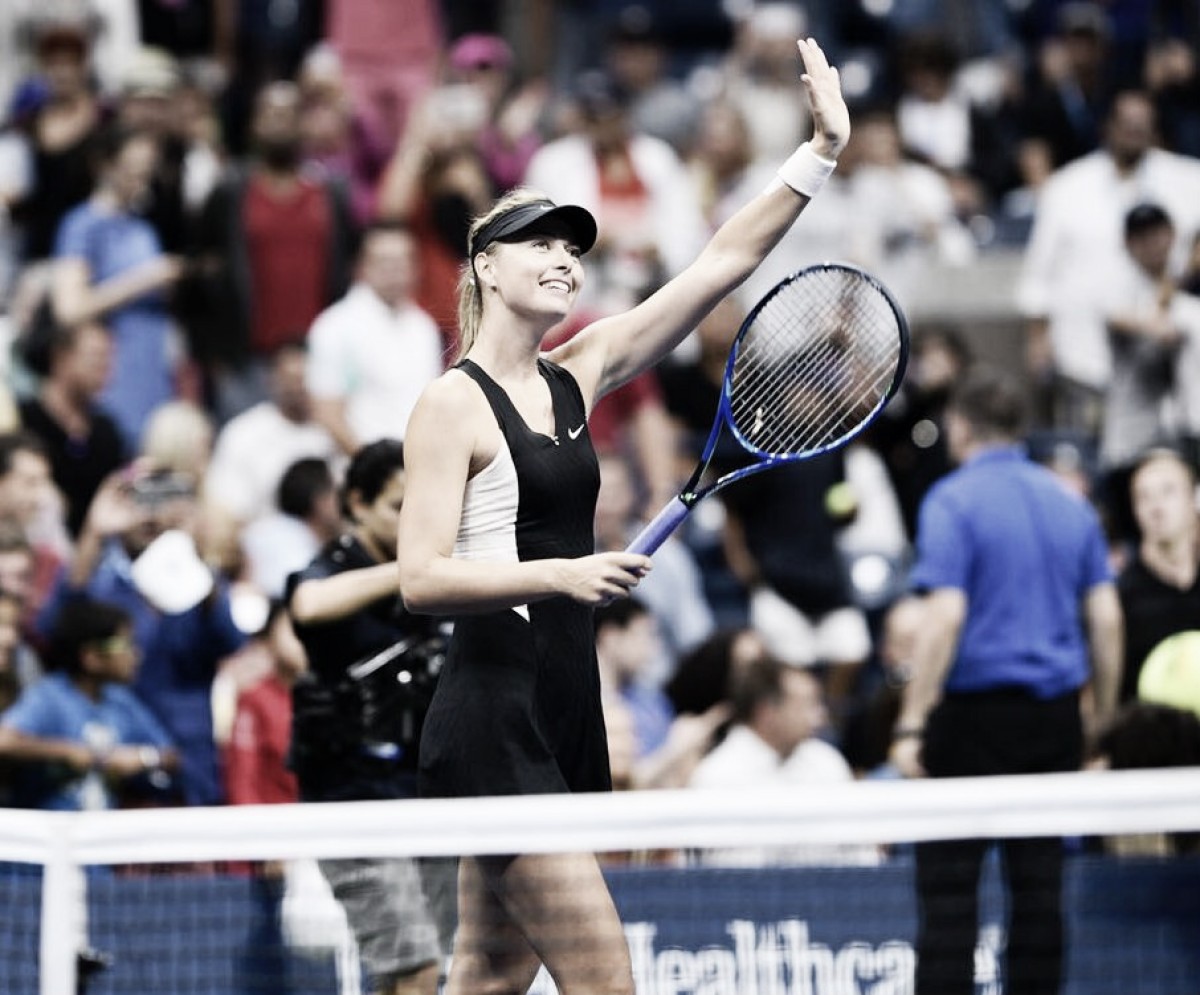 Sharapova domina Ostapenko e avança no US Open