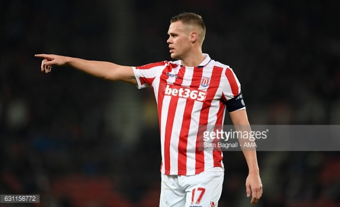 Stoke keen to tie down Newcastle target Shawcross
