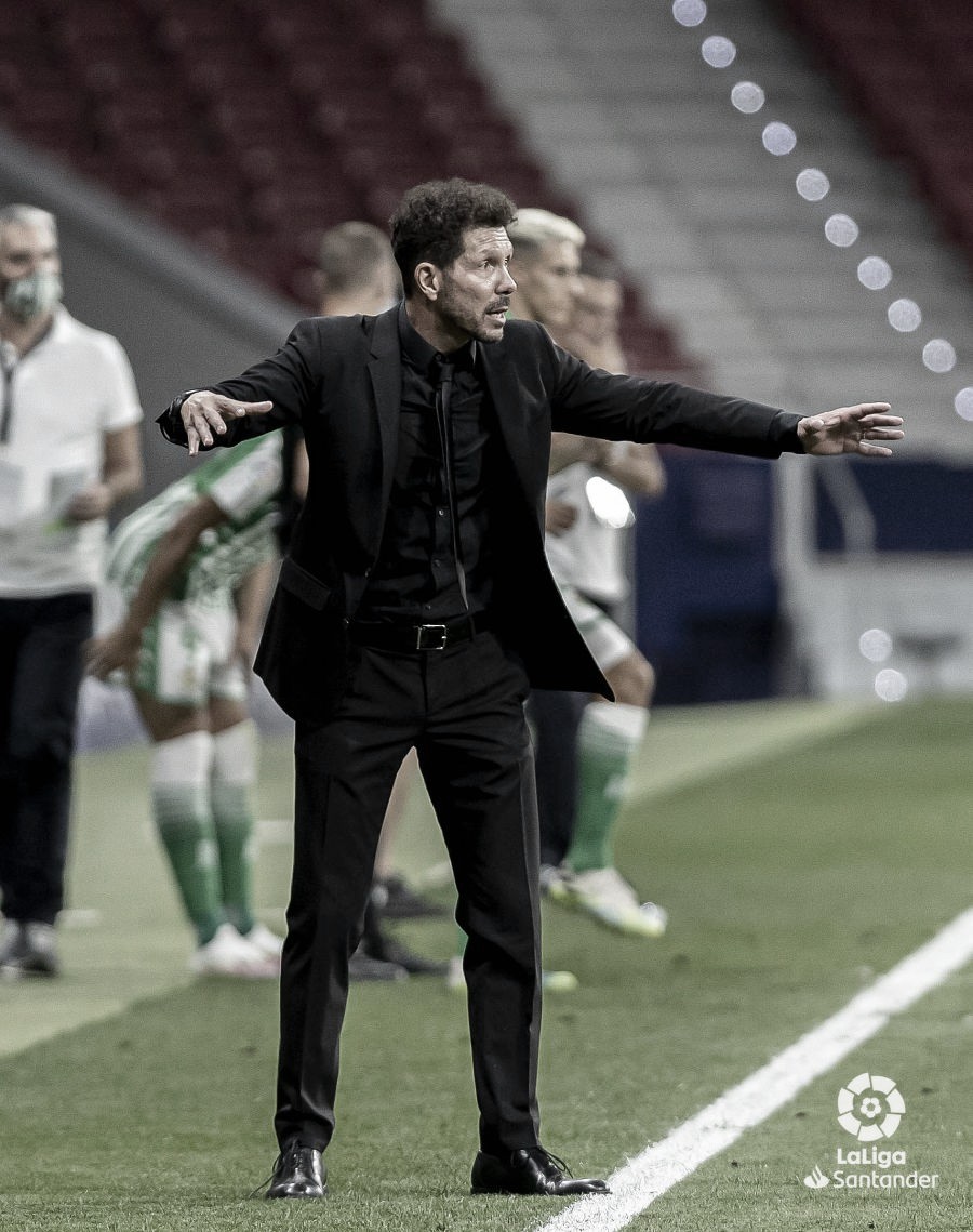Simeone: "Es lógico y normal que quieran a Oblak Simeone: "Es lógico y normal que quieran a Oblak