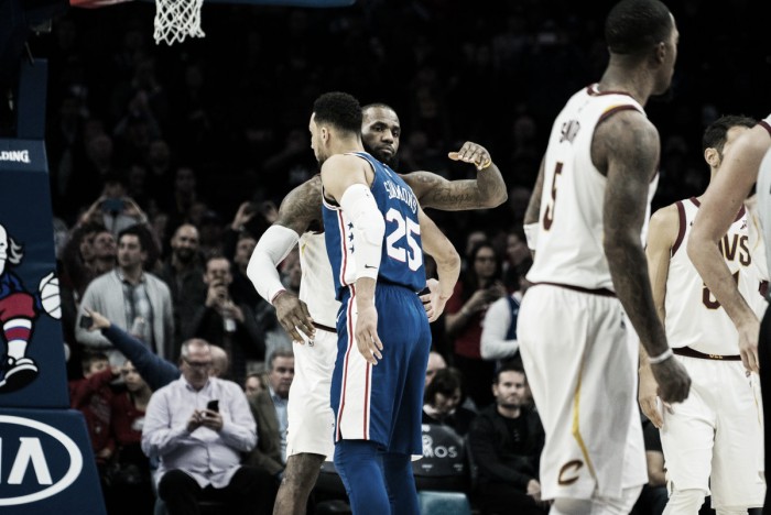 NBA - Ben Simmons si ferma, i paragoni con LeBron no