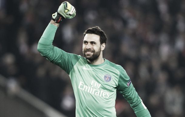 Tottenham reportedly interested in PSG 'keeper Sirigu