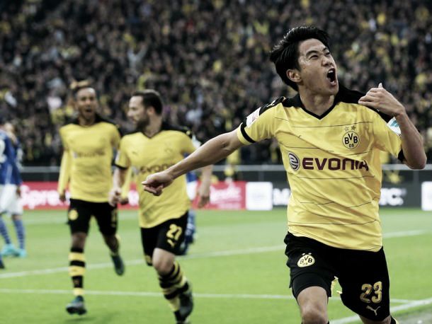 Borussia Dortmund 3-2 Schalke 04: Hosts hold on to win a thrilling derby