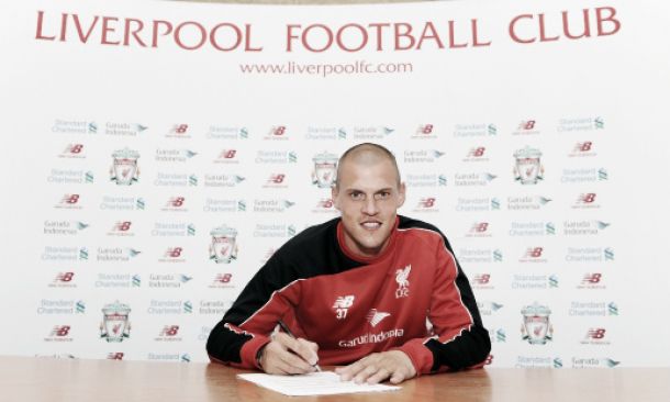 Martin Skrtel officially signs a new long-term contract with Liverpool