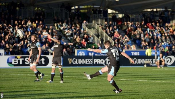 Hogg spoils dream start for Leinster