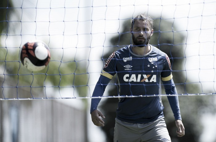 Rafael Sóbis tem lesão constatada e desfalca Cruzeiro por cerca de dois meses