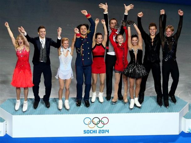 Rusia gana el oro en patinaje artístico por equipos