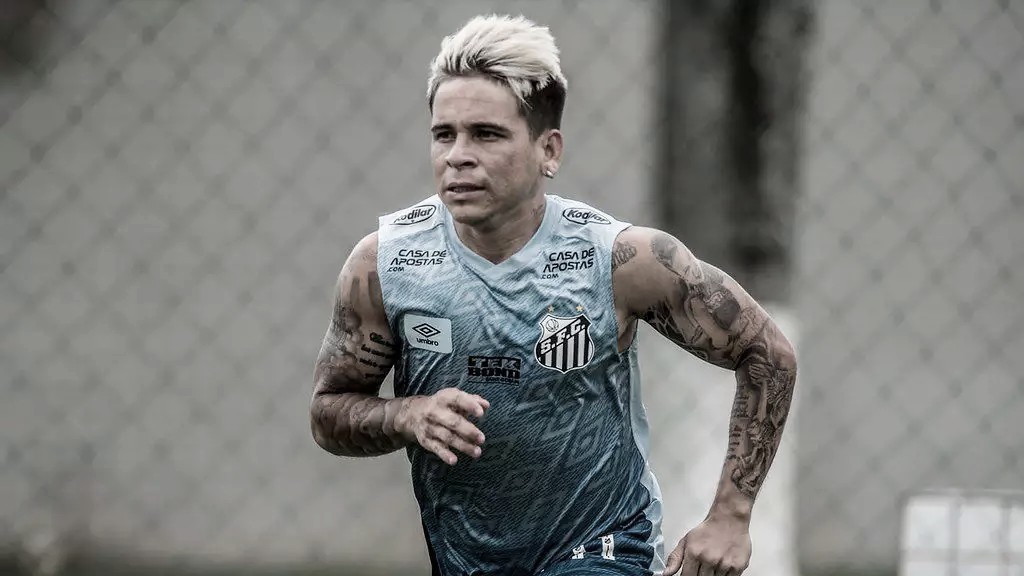Soteldo entra na mira do Grêmio