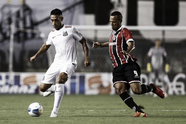 Santos e São Paulo empatam sem gols em noite dos goleiros na Vila Belmiro