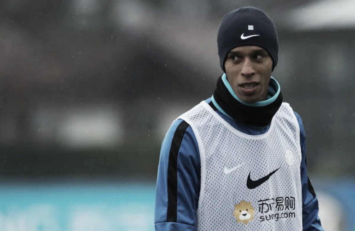 Miranda pode deixar a Internazionale ao final da temporada, afirma site Miranda pode deixar a Internazionale ao final da temporada, afirma site
