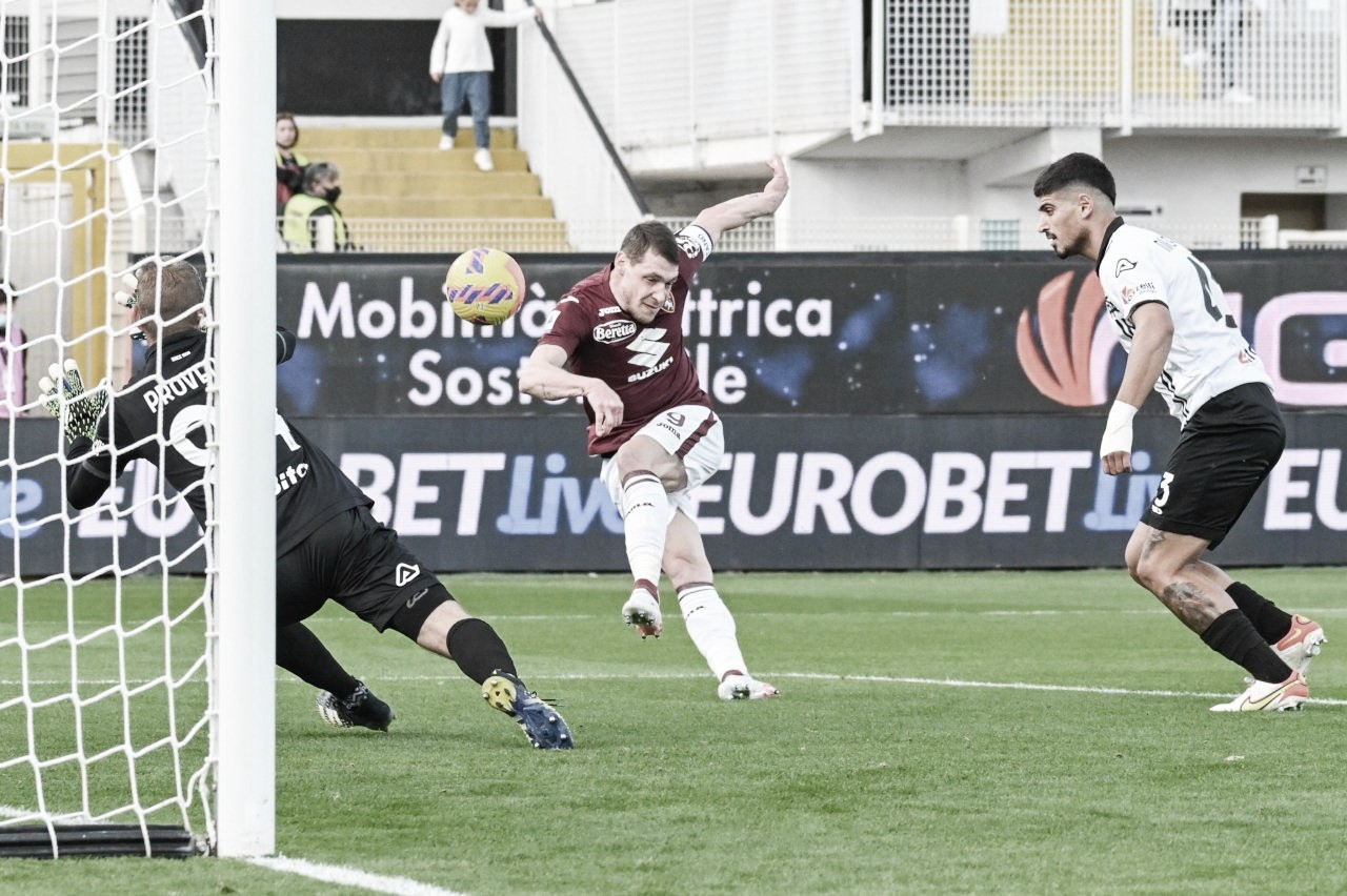 Spezia vence Torino e sai da zona de rebaixamento da Serie A 2021-22