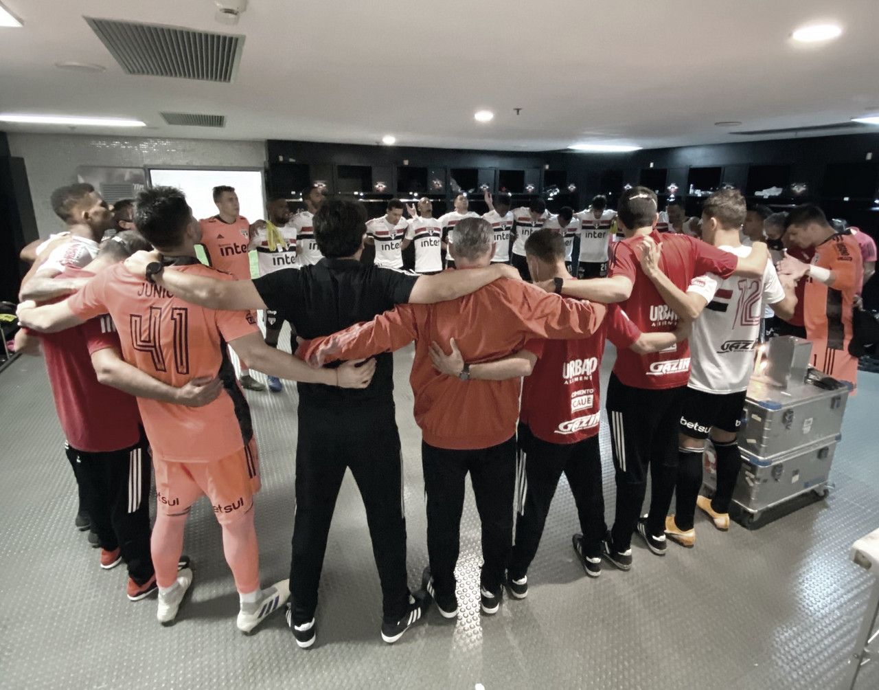 Portaluppi, Grêmio e Palmeiras: São Paulo precisa superar tabus Portaluppi, Grêmio e Palmeiras: São Paulo precisa superar tabus