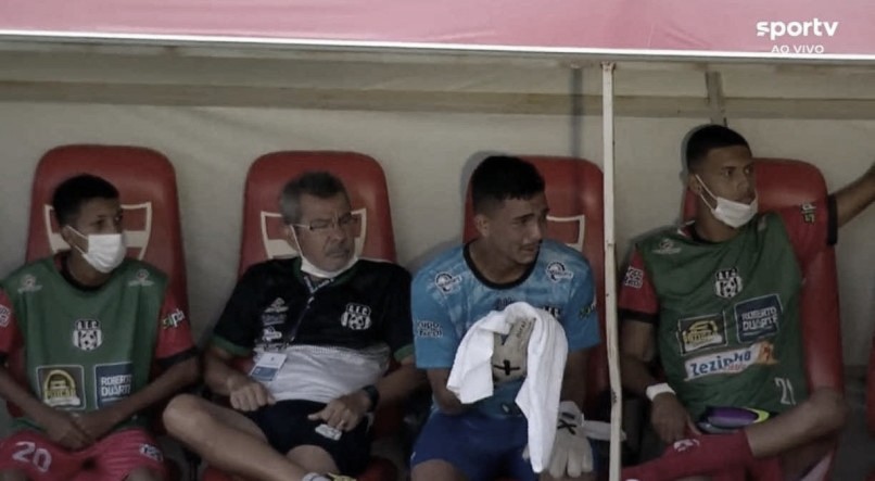 Após choro na Copinha, goleiro Tomate causa comoção e recebe convite para testes no Atlético-MG