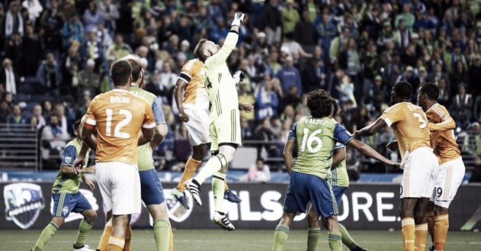 Seattle Sounders, Houston Dynamo play out a 0-0 draw