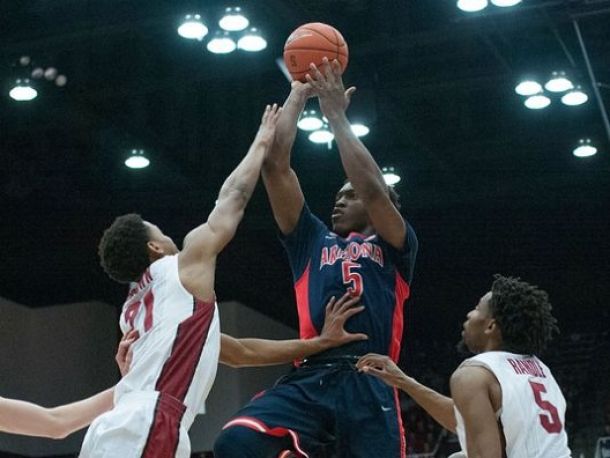 #7 Arizona Surges Past Stanford in Second Half, Wins 89-82