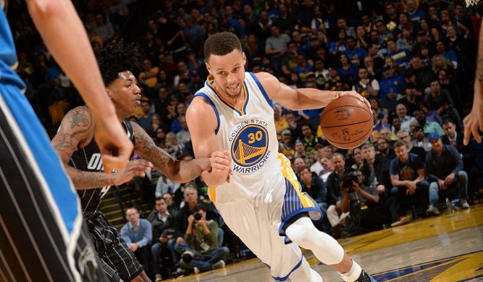 NBA - Riscatto Golden State: un Curry da record abbatte Orlando (119-113)