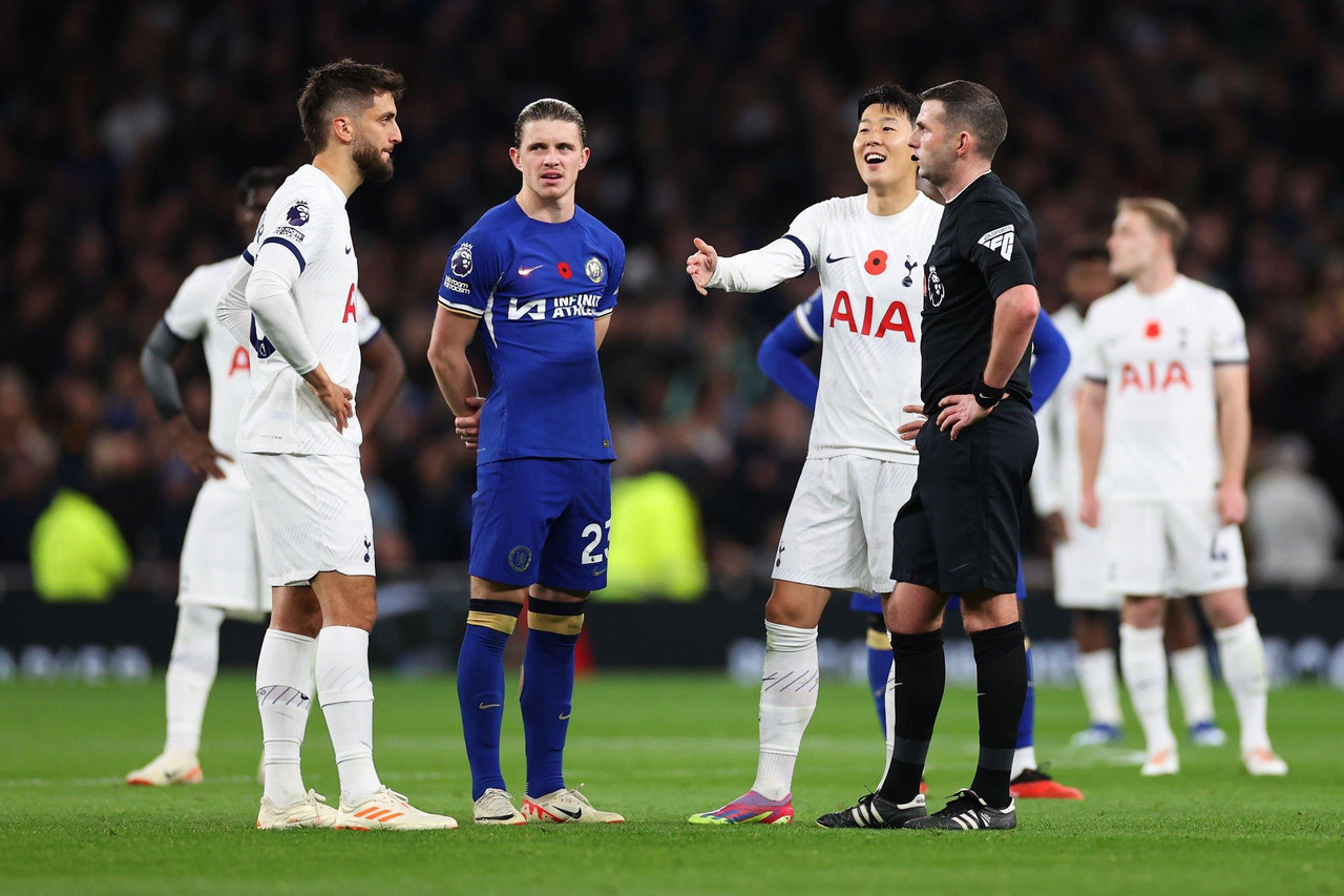 Tottenham vs Chelsea: Pochettino ends Postecoglou's unbeaten start