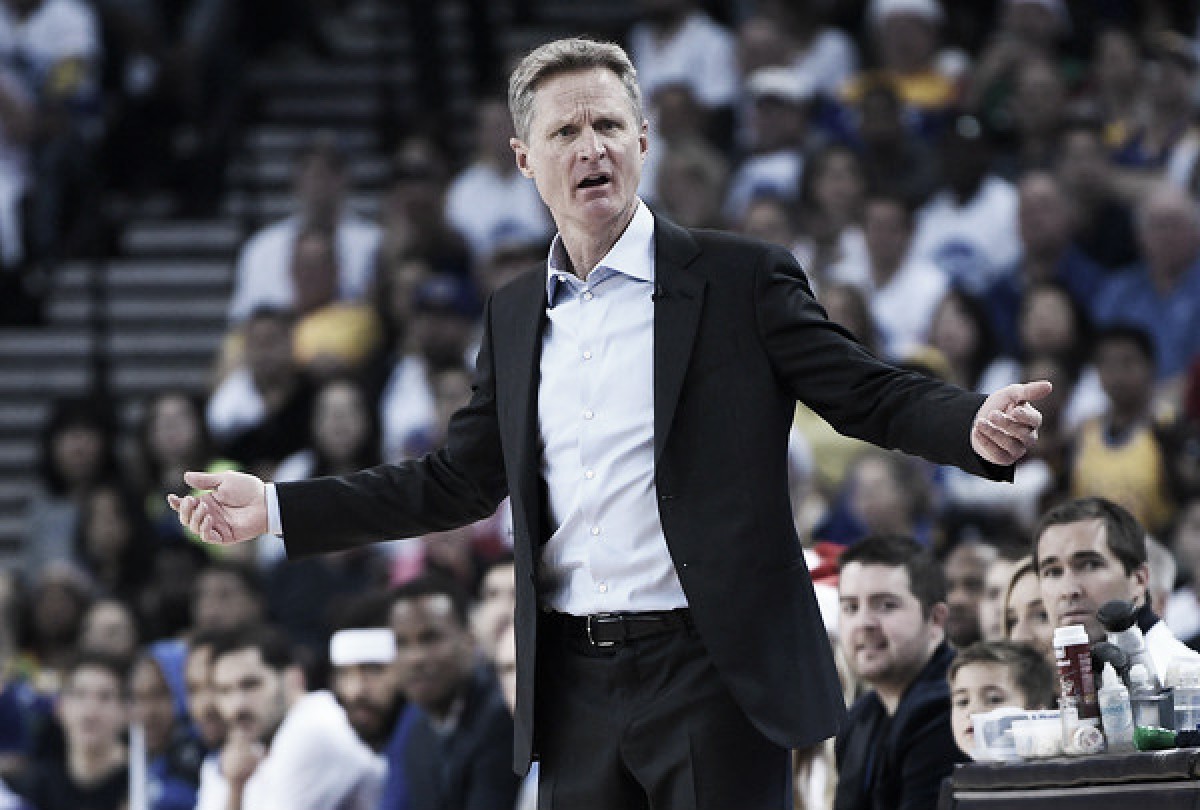Steve Kerr sobre la derrota en Indiana: "Estoy avergonzado" Steve Kerr sobre la derrota en Indiana: "Estoy avergonzado"