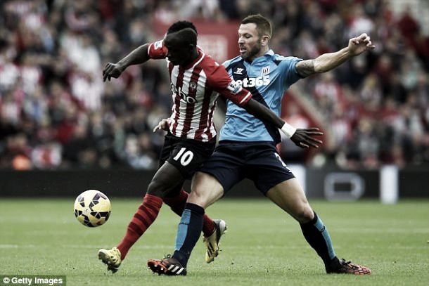 Stoke City - Southampton: Saints continue European fight against potters