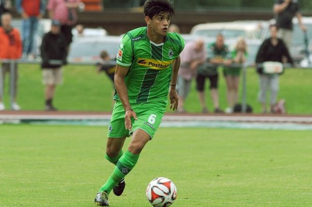 Gladbach extend Dahoud’s deal