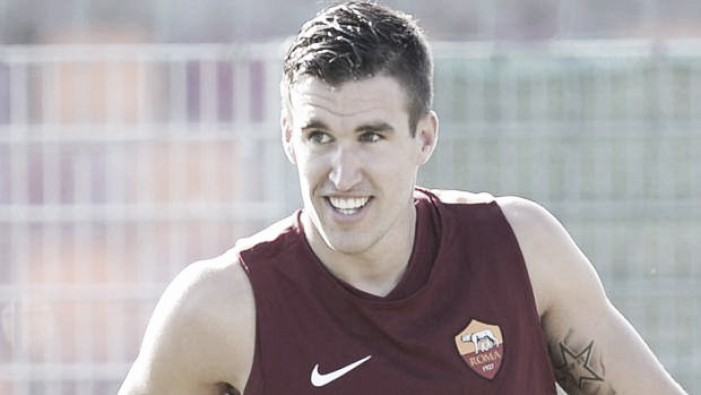 Roma, Strootman: "Obiettivo il preliminare di Champions". Iturbe: "Voglio rimanere qui" Roma, Strootman: "Obiettivo il preliminare di Champions". Iturbe: "Voglio rimanere qui"
