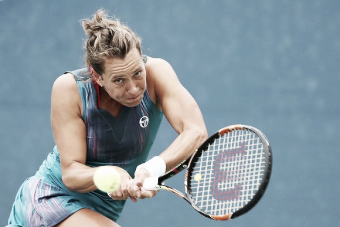 Strycova sobrevive a su debut y a la lluvia en el US Open