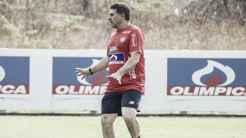 Luis
Fernando Suárez: "Esperemos obtener los triunfos para que todo esté dentro de
lo normal" Luis
Fernando Suárez: "Esperemos obtener los triunfos para que todo esté dentro de
lo normal"