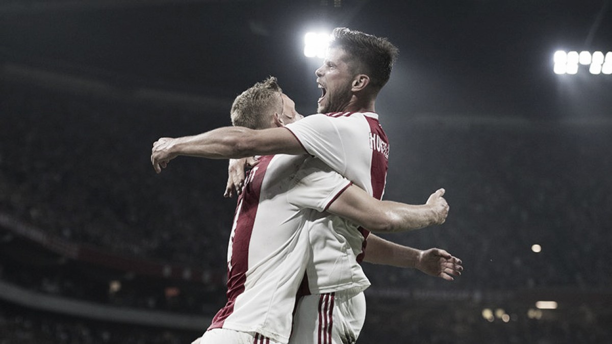 Ajax despacha Standard de Liège e garante vaga nos playoffs da Uefa Champions League