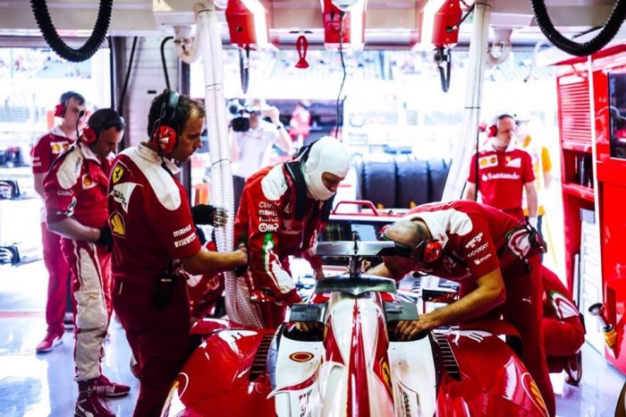 Sebastian Vettel: "No estoy contento con el equilibro del coche".