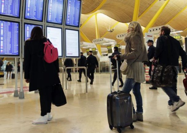 2,2 millones de personas han dejado España, casi 125.000 en 2014
