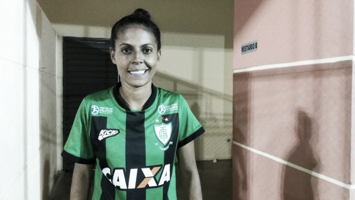 Artilheira do América-MG no Brasileiro, Tábata marca de novo, mas lamenta empate: "Vacilamos"