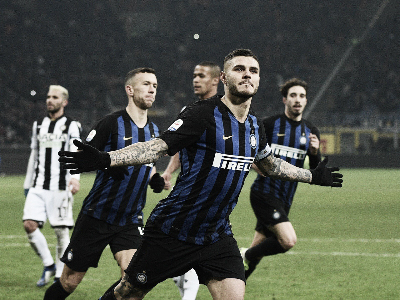 Internazionale se recupera de eliminação na Champions League e derrota Udinese Internazionale se recupera de eliminação na Champions League e derrota Udinese