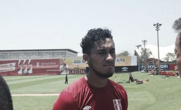 Renato Tapia: "Me siento muy bien, pero no sé si para el viernes" Renato Tapia: "Me siento muy bien, pero no sé si para el viernes"