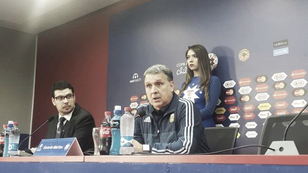 Martino pede que atuação no empate ante Paraguai seja mantida para duelo com Uruguai