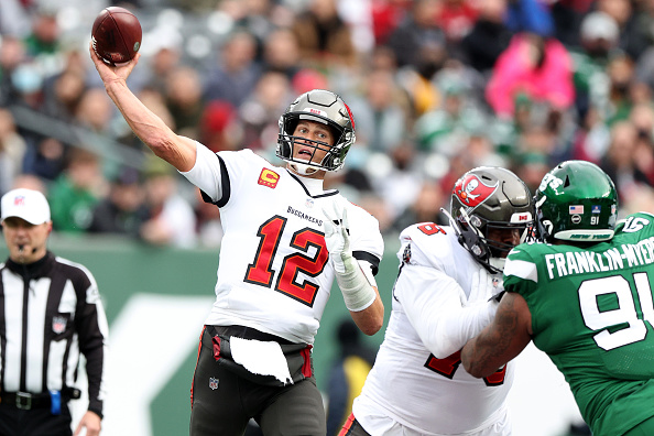 Tampa Bay survives scare from the New York Jets