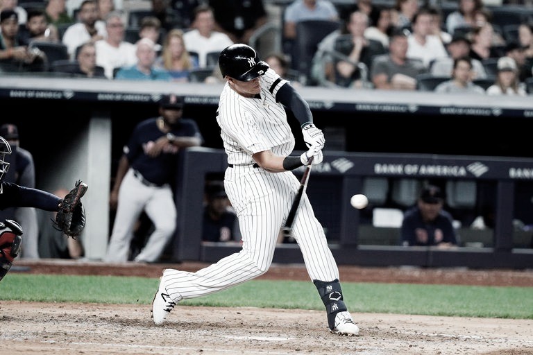 Jonrón
de Giovanny Urshela no evita la caída de los Yankees Jonrón
de Giovanny Urshela no evita la caída de los Yankees