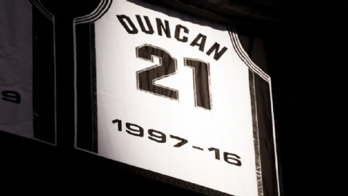 Nba, ritirata ufficialmente la maglia di Tim Duncan