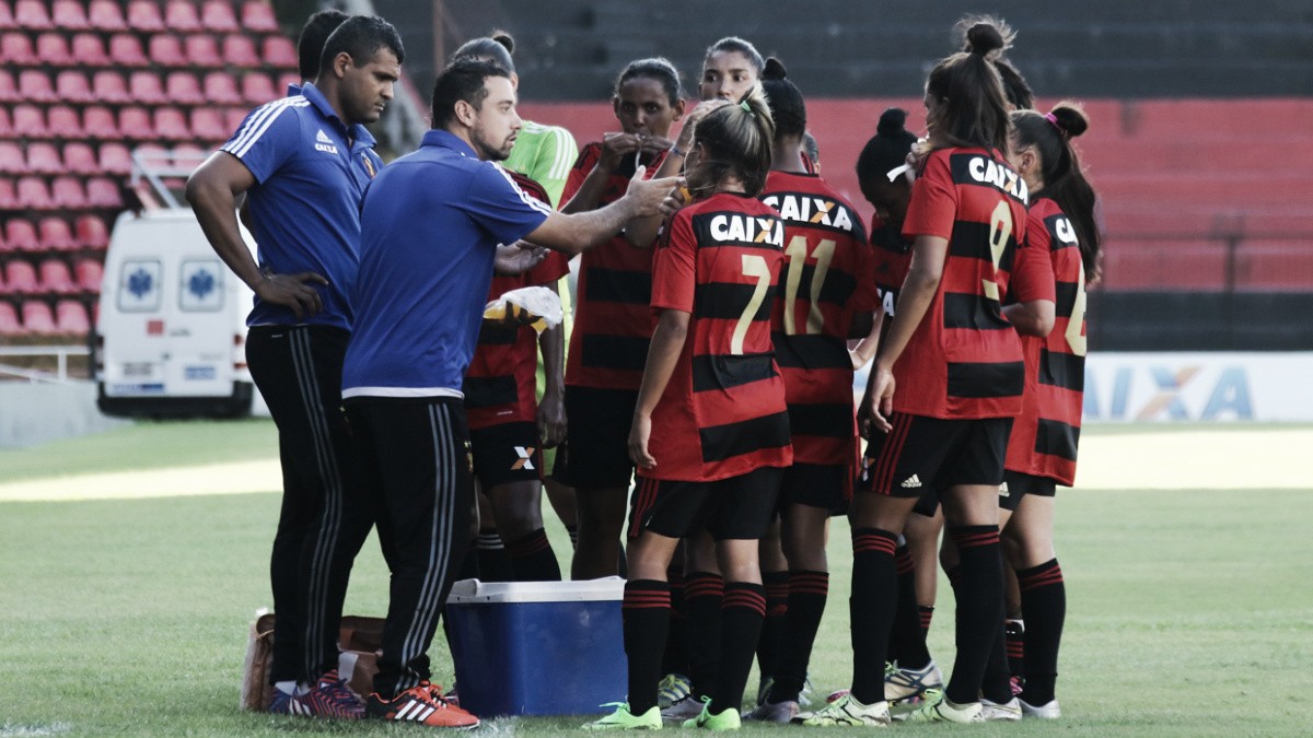 Técnico Jonas Urias traça metas para time feminino do Sport: "Queremos começar forte o ano"