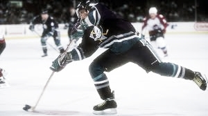 Jugadores Legendarios de la NHL: Teemu Selänne Jugadores Legendarios de la NHL: Teemu Selänne