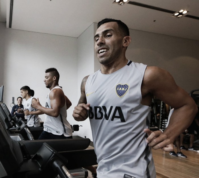 Após um ano na China, Tévez retorna ao Boca Juniors