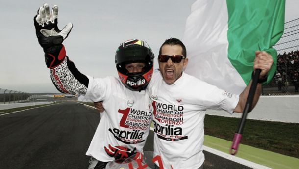 Italiano Luca Savadori confirma título da Copa FIM Superstock 1000 mesmo sem vencer na França