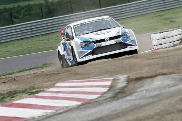 Toomas Heikkinen segura Petter Solberg para vencer etapa belga do Mundial de Rallycross Toomas Heikkinen segura Petter Solberg para vencer etapa belga do Mundial de Rallycross