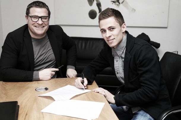Thorgan Hazard firma por el Borussia Monchengladbach