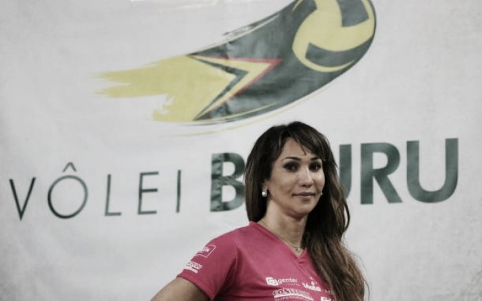 Pelo Bauru, Tiffany faz história e se torna a primeira trans a disputar um jogo pela Superliga Feminina