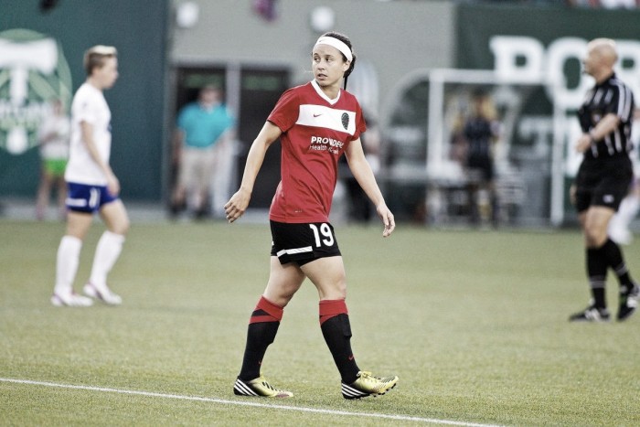 Boston Breakers sign midfielder Tiffany Weimer