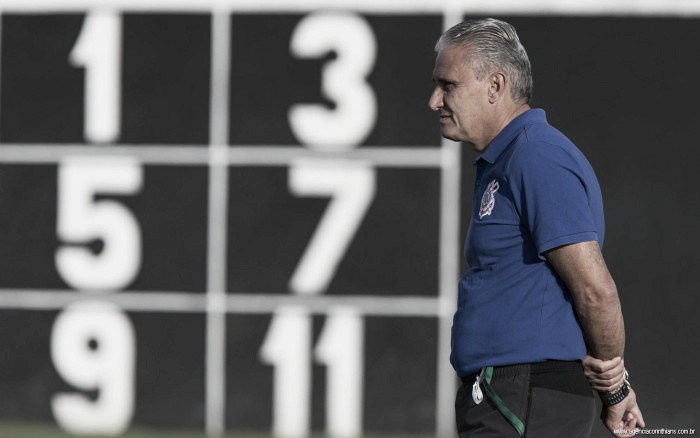 Após sequência forte, Tite ganha semana cheia antes do clássico contra o Palmeiras